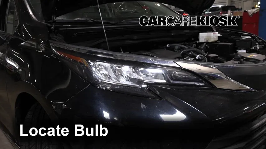 2022 Toyota Sienna LE 2.5L 4 Cyl. Éclairage Feux de croisement (remplacer l'ampoule)